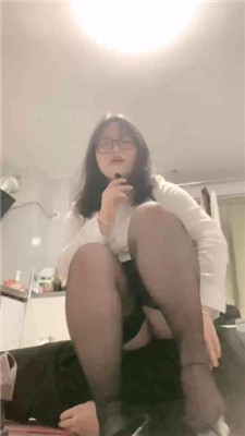 图片[4]_【欣欣子】骑狗背/黑丝脚踩/提档/喂口水_HD绳艺资源