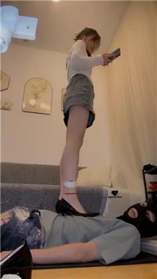 图片[7]_【安乐】裸足狂舔/碾压踩/骑马/喂圣水 bf42831_HD绳艺资源