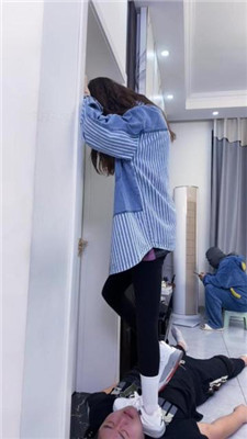 图片[7]_【麋鹿银儿】双S-素人网红-运动鞋踩踏/掐脖手捂窒息/耳光转胯_HD绳艺资源