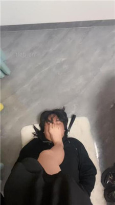 图片[14]_【素人挖掘机】性感学生S-白袜-sp/耳光/踩踏/舔脏鞋/脚插嘴_HD绳艺资源