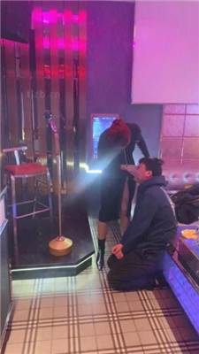 图片[2]_【冰诺】KTV-开发男客户做我的狗【下】_HD绳艺资源