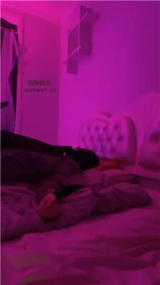 【AIU】黑丝诱惑坐脸窒息 JS240811-4_HD绳艺资源