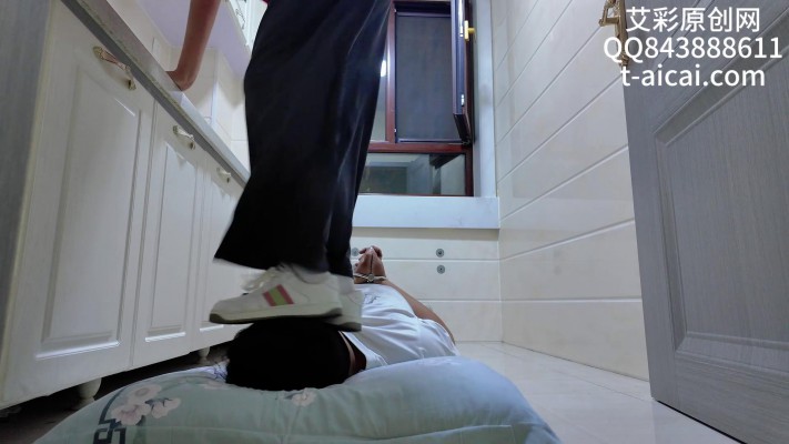 图片[4]_【chnnsct1818】狠心女高中生的极致残暴脸部破坏 YC-240804-3_HD绳艺资源