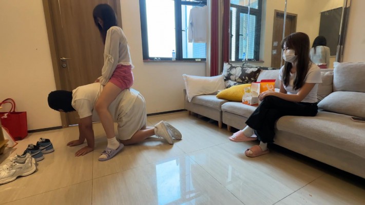 图片[4]_【208少女宿舍】带姐妹玩狗，赏贱狗吃食物 YC-240809-4_HD绳艺资源