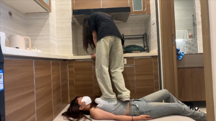 图片[9]_【208少女宿舍】女m系列：素人脏鞋脏袜全体重踩踏女m YC-240809-3_HD绳艺资源