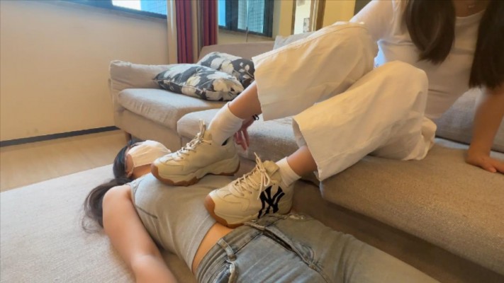 【208宿舍】女m剧情片：来店里做胸部按摩的顾客【下】 YC-240719-6_HD绳艺资源