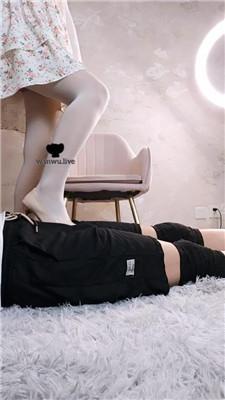 【桃桃樱】踩阳虐死贱狗 JS240802-16_HD绳艺资源