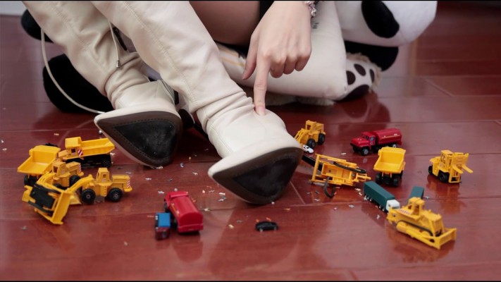 图片[5]_白靴肉丝踩玩具小人 YC-240715-7_HD绳艺资源