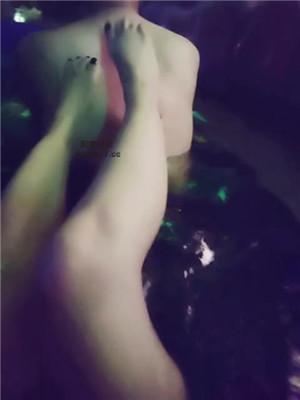 【银河】温泉户外挑逗抖M男友 JS240811-5_HD绳艺资源