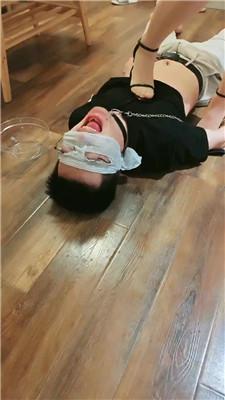 【桃桃樱】高跟踩踏/圣水淋浴/虐乳/训练吃厕纸 JS240803-14_HD绳艺资源