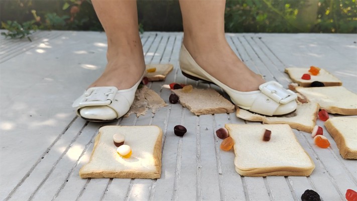 图片[4]_【大美】白色平底鞋踩QQ糖+吐司面包 YC-240727-4_HD绳艺资源