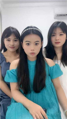 【伊诺sS】带俩个素人闺蜜盯蛇ru JS240808-37_HD绳艺资源