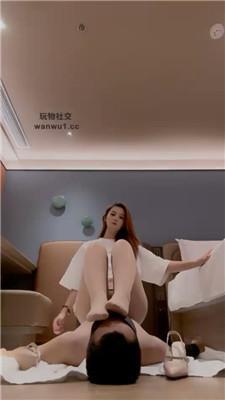 图片[12]_【伍玥】肉丝脚踩虐/坐脸窒息/脚捂狗脸/骑马转胯 bf43764_HD绳艺资源