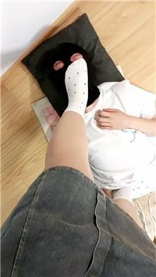 【欣欣】白棉袜脚踩踏/虐乳 JS240818-26_HD绳艺资源