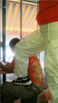 【乐爷】户外店里公开教训偷懒员工 JS240818-24_HD绳艺资源