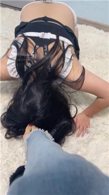 【沐沐大大】羞涩闺蜜舔玉足/滴蜡 JS241118-19_HD绳艺资源