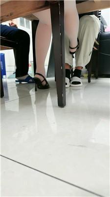 【桃子老师】桌底视角-高跟肉丝虐双奴【完整版】 JS241118-4_HD绳艺资源