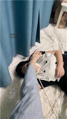 【白兔】体罚/藤条训练/舔玉足/伺候沐足 JS241126-2_HD绳艺资源
