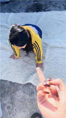 【沐沐大大】母畜-精神小妹户外虐舍友 JS241129-42_HD绳艺资源