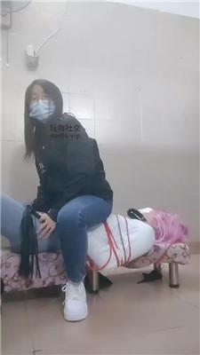 图片[10]_【奇了怪了】绳艺技巧小白鞋踩踏怪发男 JS241202-20_HD绳艺资源