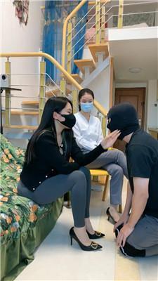 【御清S】双S-带闺蜜玩绿帽-高跟踩【三视角版】 JS241210-5_HD绳艺资源