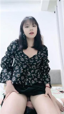 【栀子绳艺导师】玉足蹂躏踩/坐脸窒息 bf48011_HD绳艺资源