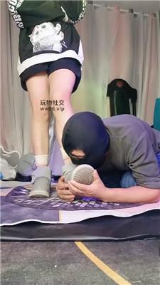 【美柠】雪地靴棉袜玉足蹂躏狗子 JS250103-11_HD绳艺资源