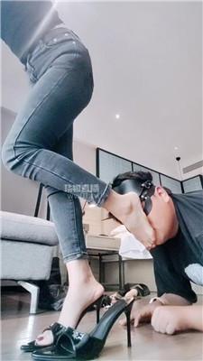 苏大大 牛仔裤女神首调骚奴 bf58140_HD绳艺资源