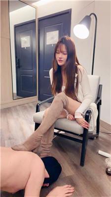 琪琪sama 高跟长靴美腿虐杀 bf58235_HD绳艺资源