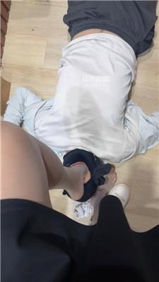 思思 白袜脚踩地毯奴[下]  JS251026-49_HD绳艺资源