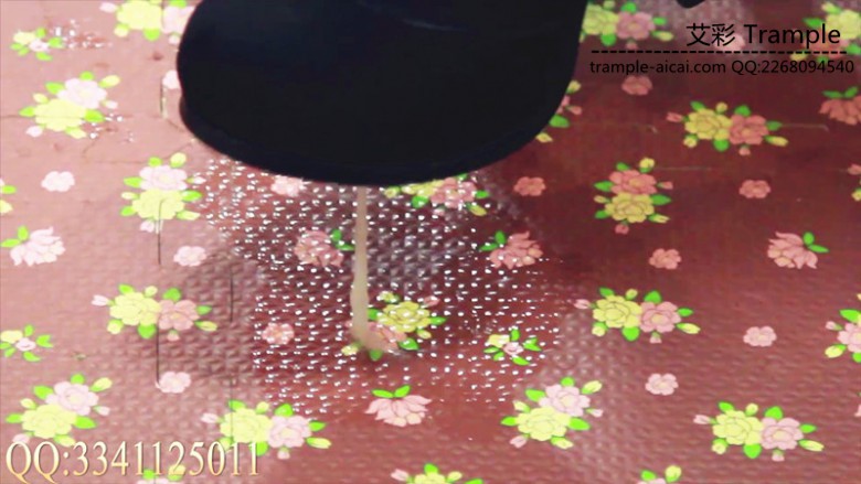 冥妃女主-脏鞋底口水羞辱