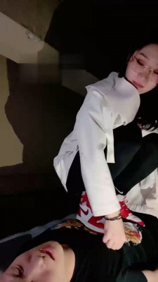 【冷凝大大】户外天台全体重踩踏 bf18456