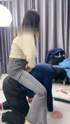 【ccyouer】玩新来的大学生 bf22023