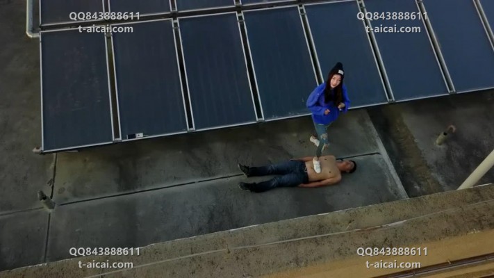 【婉慈Icon】绝版-南一天台暴力虐尾随男（航拍，踩烂舌头） TTTIO-20220129