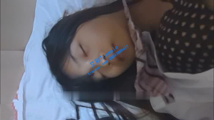 小女生嫩脚_HD绳艺资源