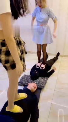 【冷鸢大大】姐妹欢乐跳踩 bf22217