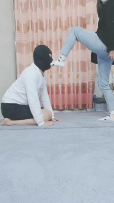 【灵竹】舔小白鞋/白棉袜深喉 bf21669