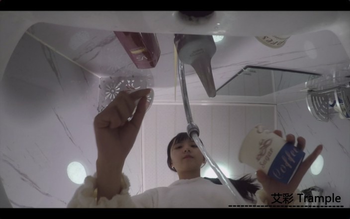 初九睡前玩弄男友pov