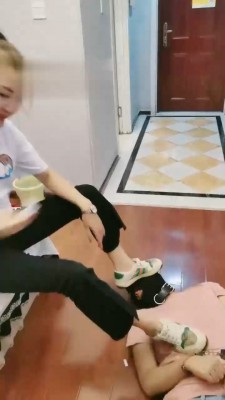 【梦蝶女王】暴力踢踹打宠物 bf17671