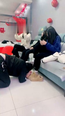 【精神小妹】3S原味袜气味羞辱/踩踏 bf22044