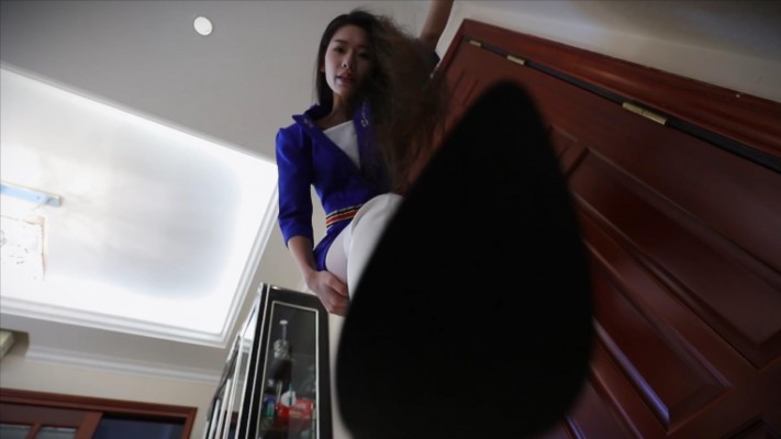 〖H.P.L栖心之栈〗—芷晴白长靴的教训 HPL-220124