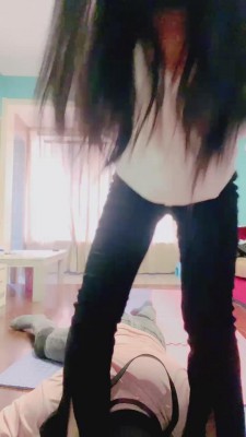 【语晴】骑马+原味白袜辱地毯 JS22102302