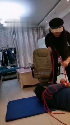 【傲雪】重度揍02年不听话的奶狗 bf21421