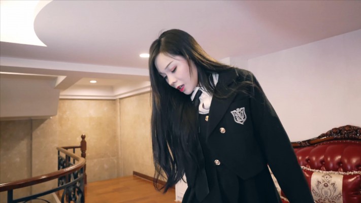 〔Magic︱Mirror 魔镜少女〕—星奈长靴暴踩跟踪狂 MM-230424