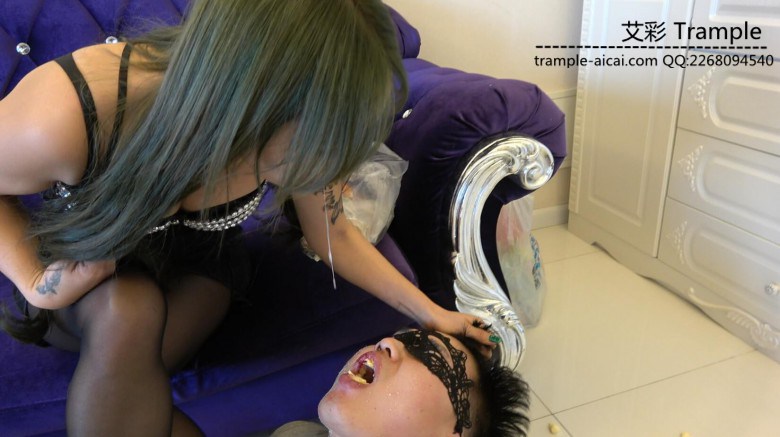 口水咀嚼物喂食垃圾桶