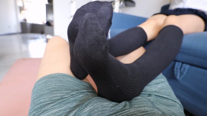 【珊瑚湾】Baby JK踹跺狗裆