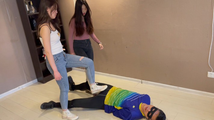 【蛋碎娇娃】『超S·联盟』怒惩夜跑搭讪男 YC-220915-2_HD绳艺资源