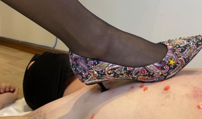 【小溪】对毯子的无限宠爱-高跟狠踩 YC-220209-5_HD绳艺资源