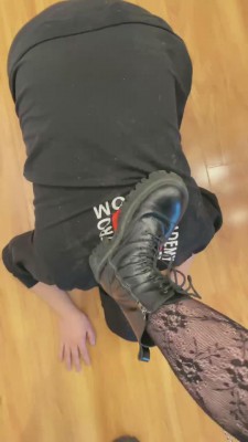 【风吟女神】重口踩踏窒息专场 bf10159_HD绳艺资源