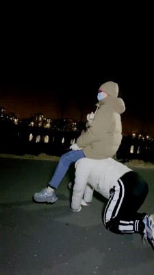 【美离子】户外-骑马遛狗/踩踏食物喂食 bf23001_HD绳艺资源